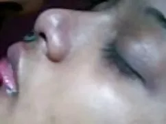 Nos follamos en la b ...